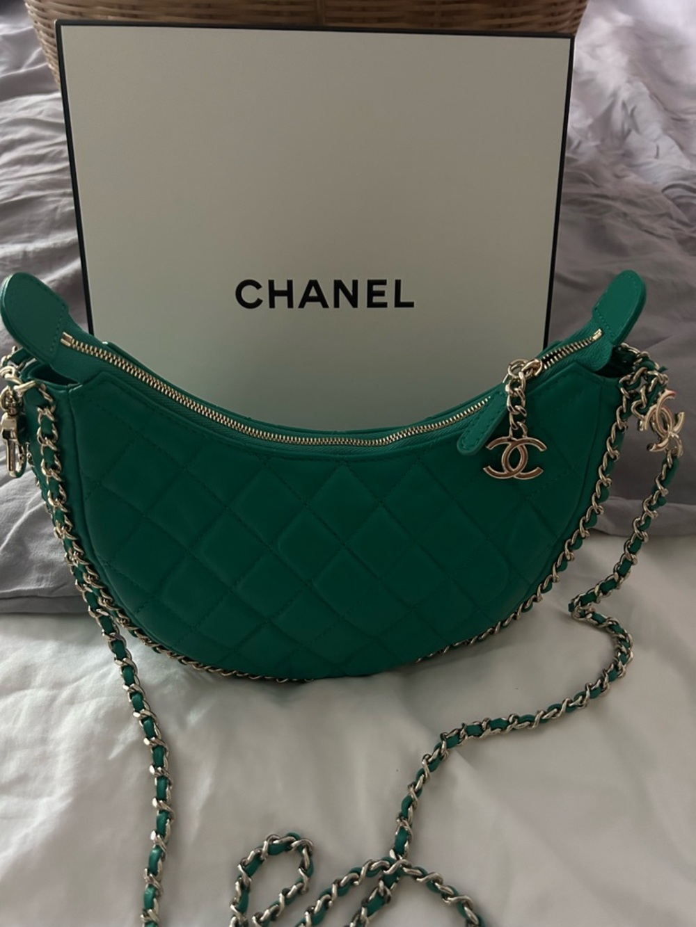 CHANEL green crescent crossbody gold chain with box GWP